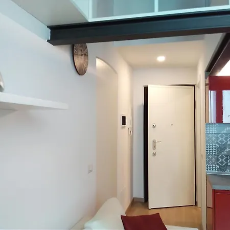Kibilu - Luxury Near Bocconi - Centre Apartment Milan